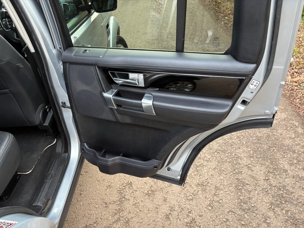 Used Land Rover Discovery 2016 for sale - 76934674: Photo 24