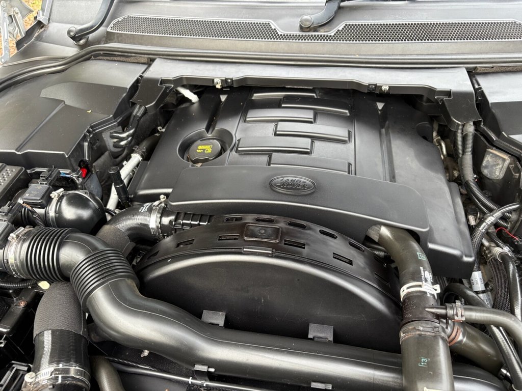 Used Land Rover Discovery 2016 for sale - 76934674: Photo 29