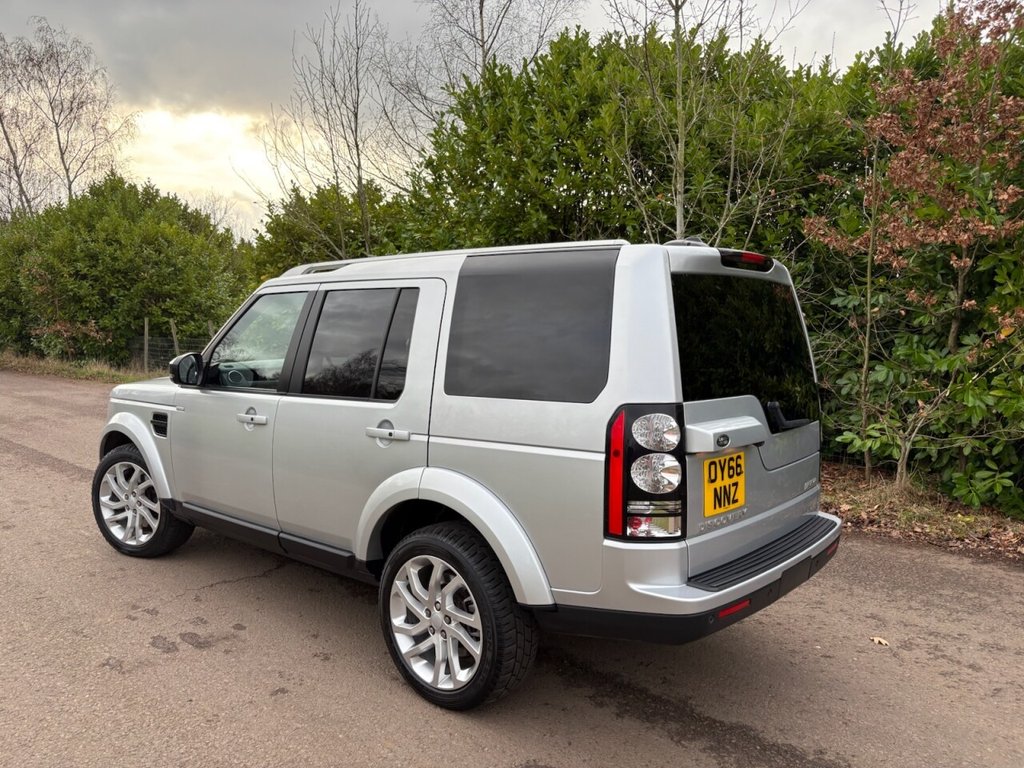 Used Land Rover Discovery 2016 for sale - 76934674: Photo 3