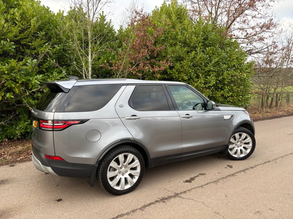 Used Land Rover Discovery 2020 for sale - 76986069: Photo 5