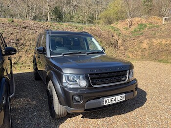 Land Rover Discovery feature image