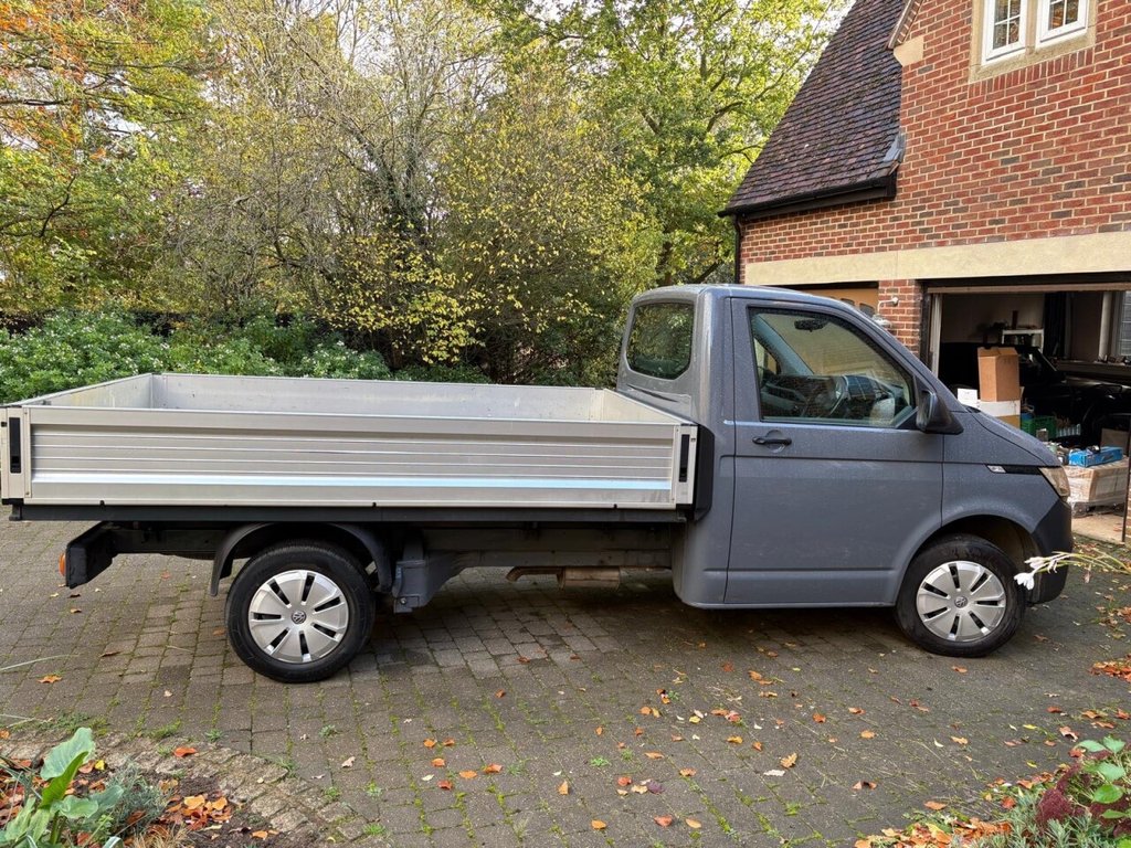 Used Volkswagen Transporter 2023 for sale - 77048879: Photo 2