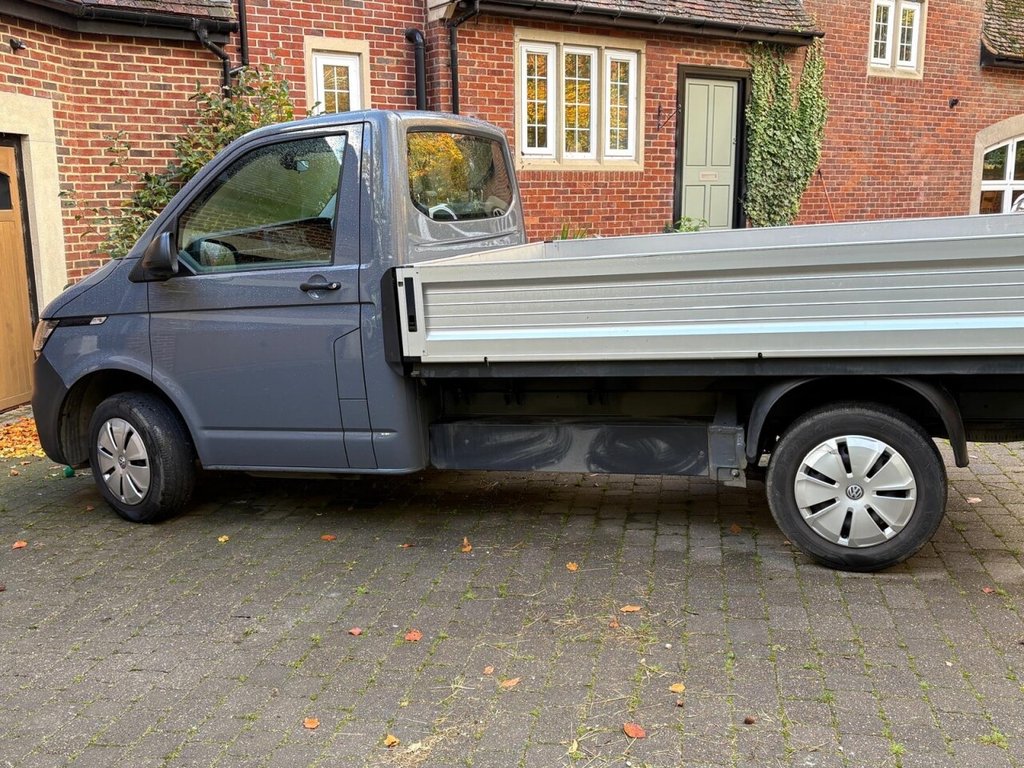 Used Volkswagen Transporter 2023 for sale - 77048879: Photo 4