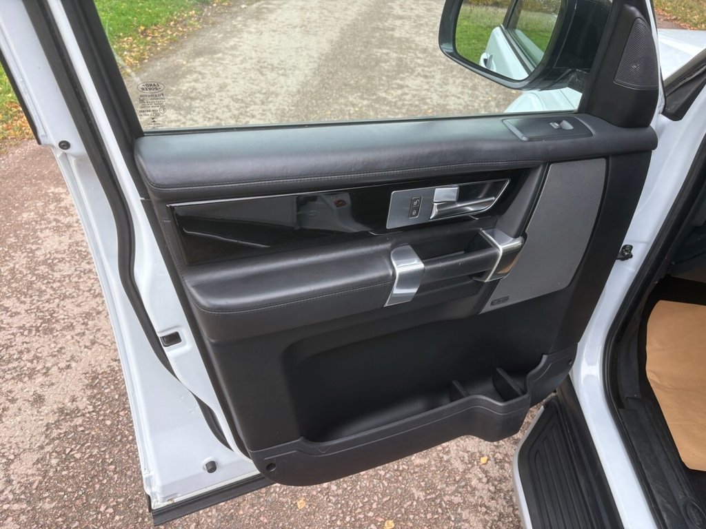 Used Land Rover Discovery 4 2016 for sale - 76333644: Photo 23