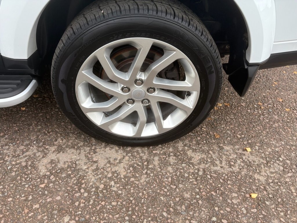 Used Land Rover Discovery 4 2016 for sale - 76333644: Photo 27