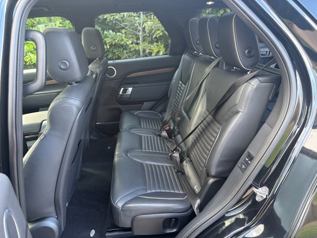 Used Land Rover Discovery 2017 for sale - 77655219: Photo 16