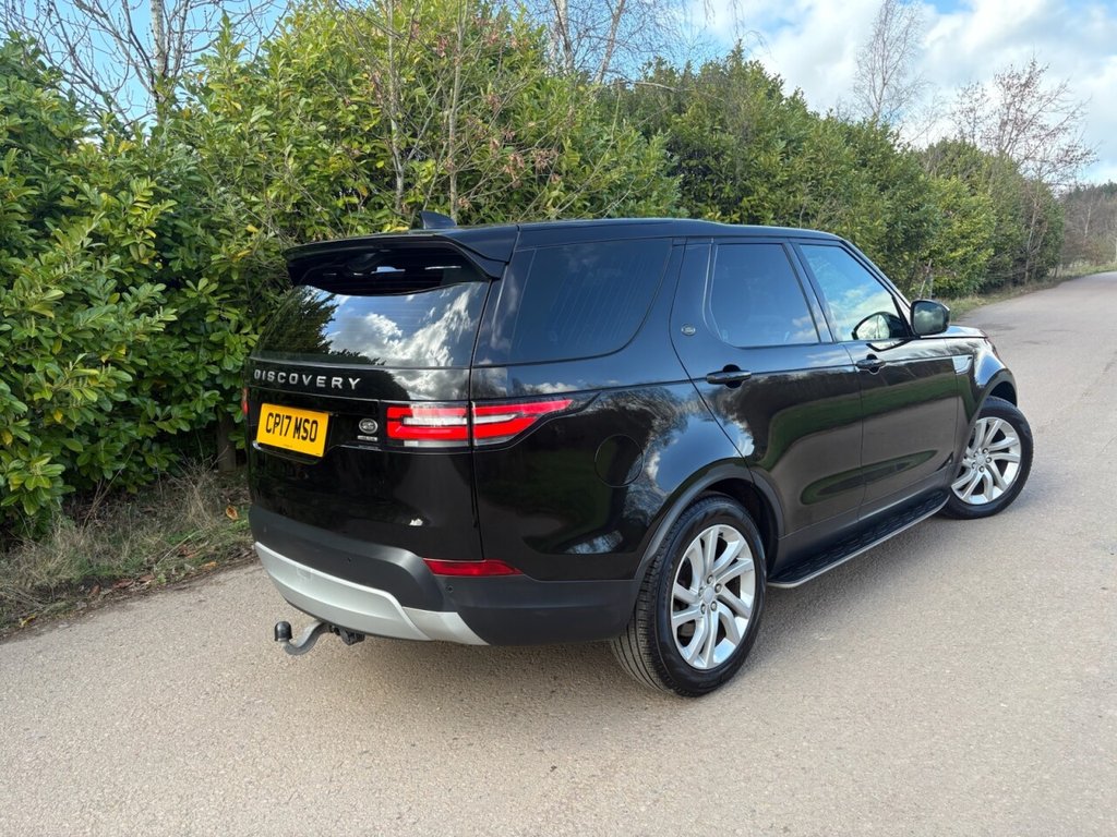Used Land Rover Discovery 2017 for sale - 77655219: Photo 4