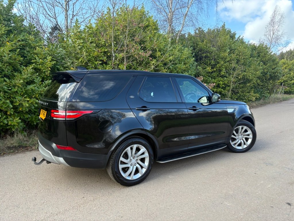 Used Land Rover Discovery 2017 for sale - 77655219: Photo 6