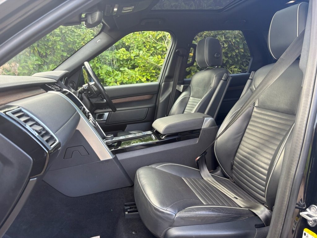 Used Land Rover Discovery 2017 for sale - 77655219: Photo 9