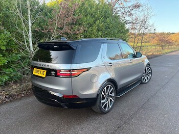 Used Land Rover Discovery 2019 for sale - 76973557: Photo
