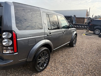 Used Land Rover Discovery 4 2016 for sale - 77765081: Photo