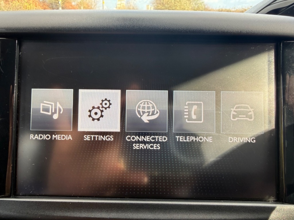 Used Peugeot 208 2016 for sale - 77845106: Photo 15