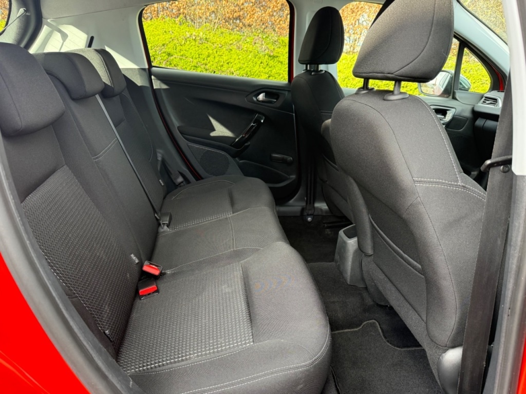 Used Peugeot 208 2016 for sale - 77845106: Photo 20