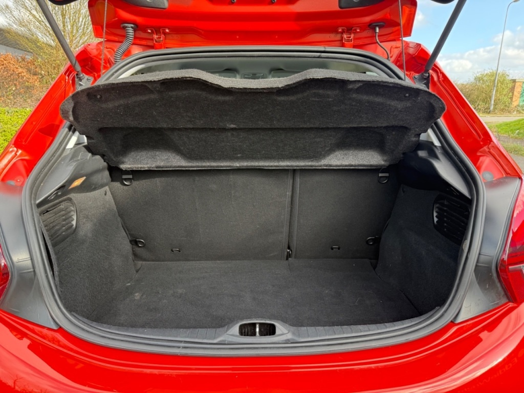 Used Peugeot 208 2016 for sale - 77845106: Photo 21