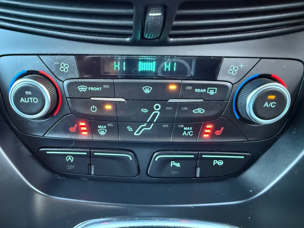 Used Ford Grand C-Max 2015 for sale - 77394092: Photo 14