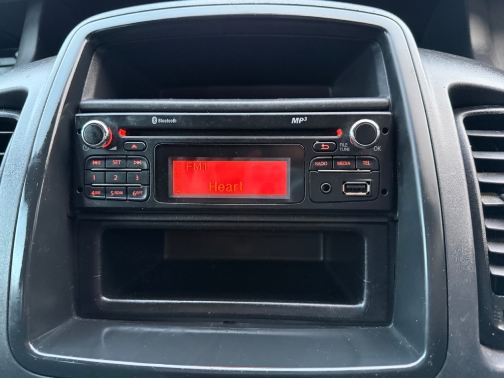 Used Vauxhall Vivaro 2014 for sale - 77171485: Photo 12