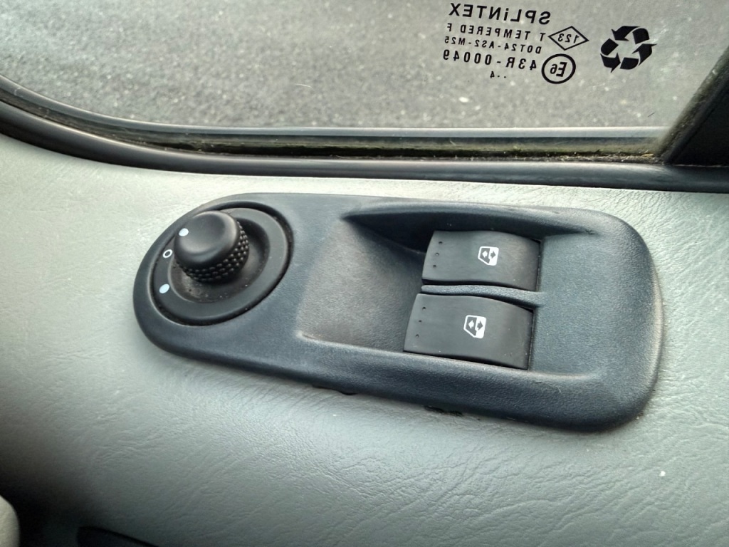 Used Vauxhall Vivaro 2014 for sale - 77171485: Photo 15