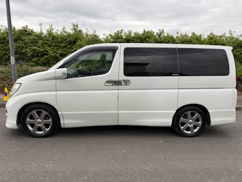 Used Nissan Elgrand undefined for sale - 78500424: Photo