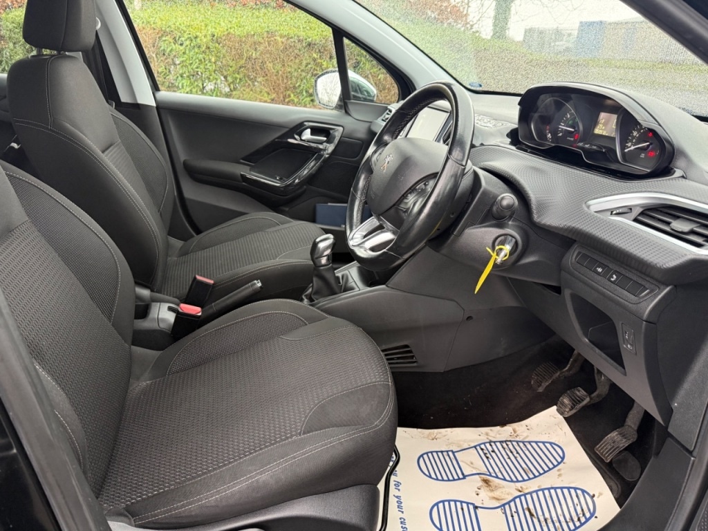 Used Peugeot 208 2017 for sale - 77533804: Photo 12