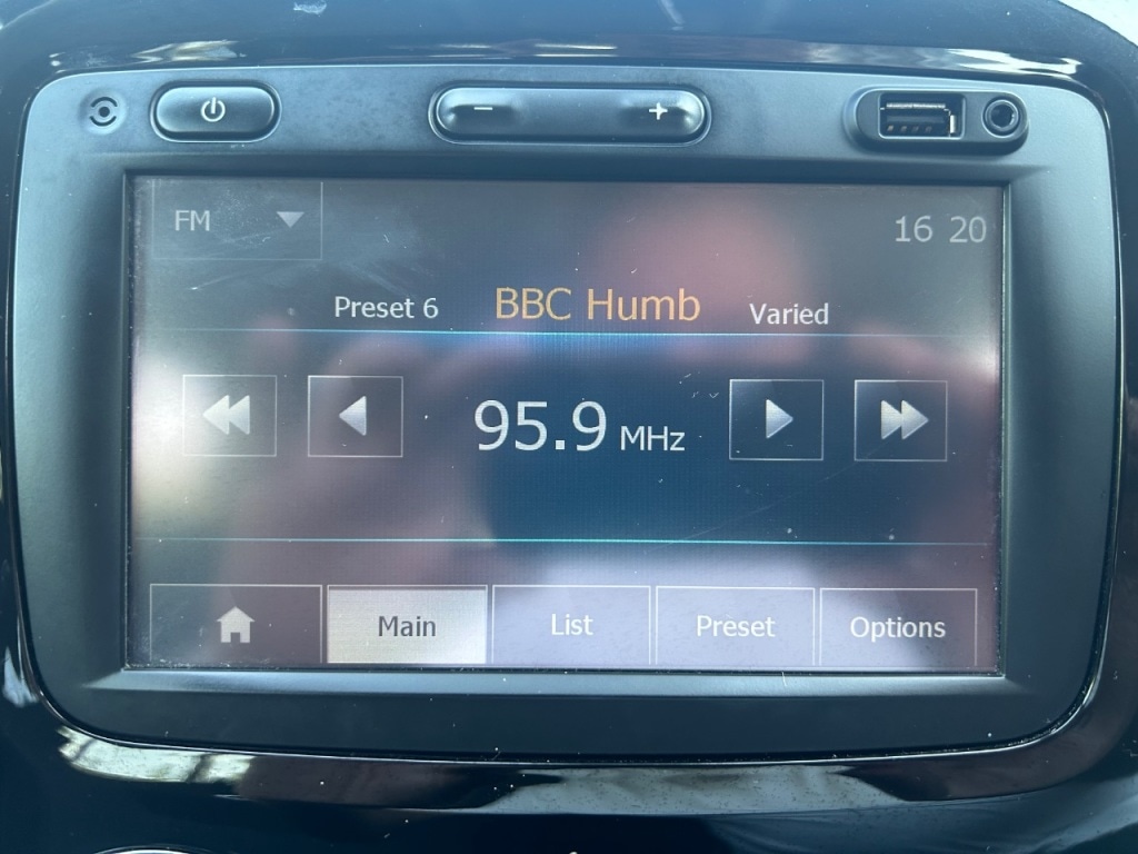 Used Renault Captur 2015 for sale - 77171504: Photo 13