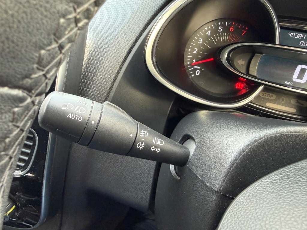 Used Renault Clio 2016 for sale - 76934819: Photo 20