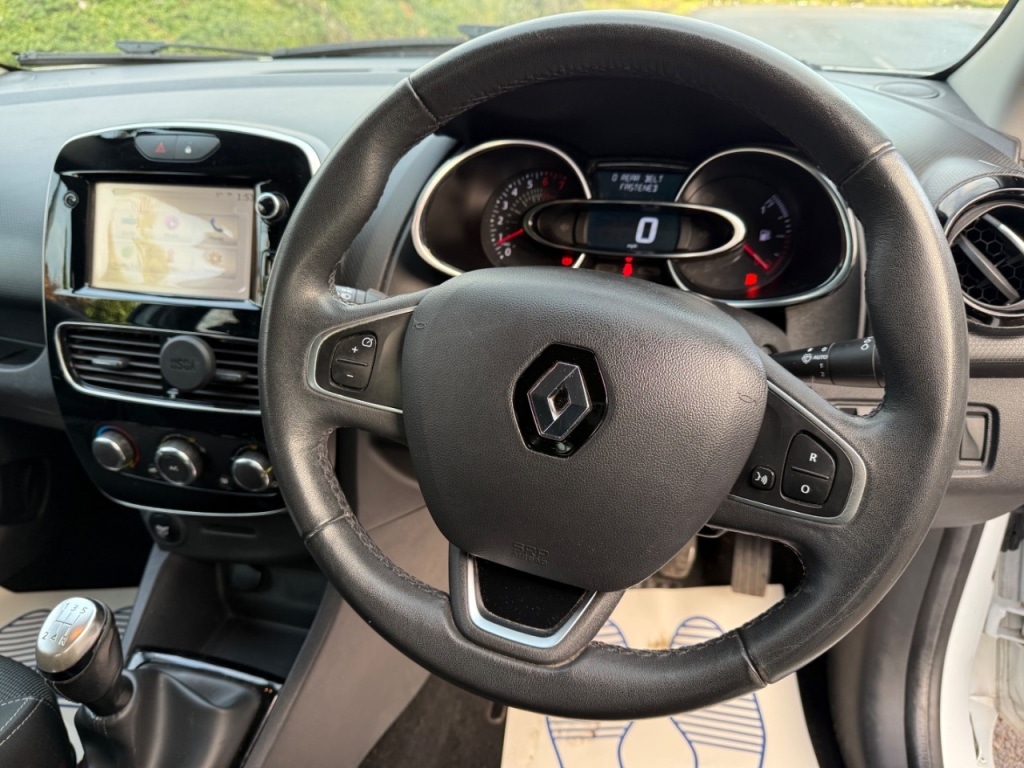 Used Renault Clio 2016 for sale - 76934819: Photo 9