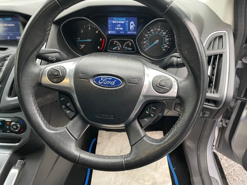 Used Ford Focus 2011 for sale - 76416384: Photo 10