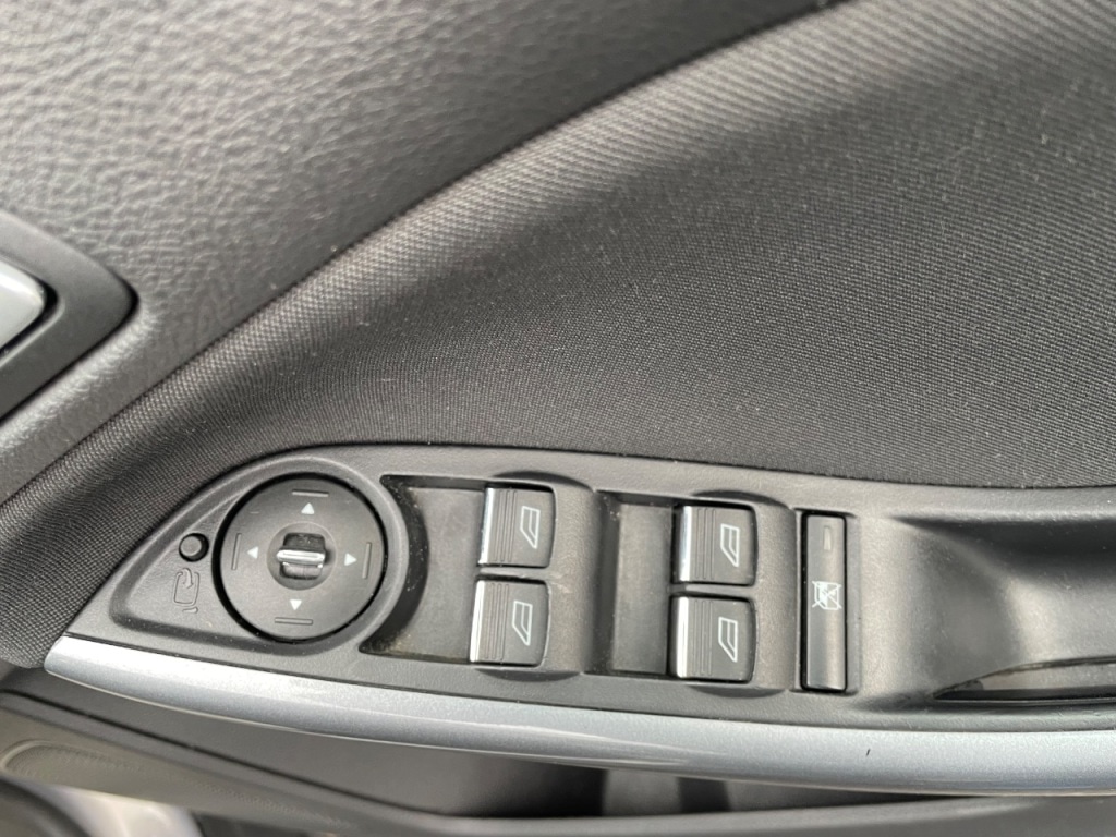 Used Ford Focus 2011 for sale - 76416384: Photo 11