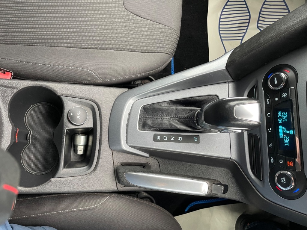 Used Ford Focus 2011 for sale - 76416384: Photo 12