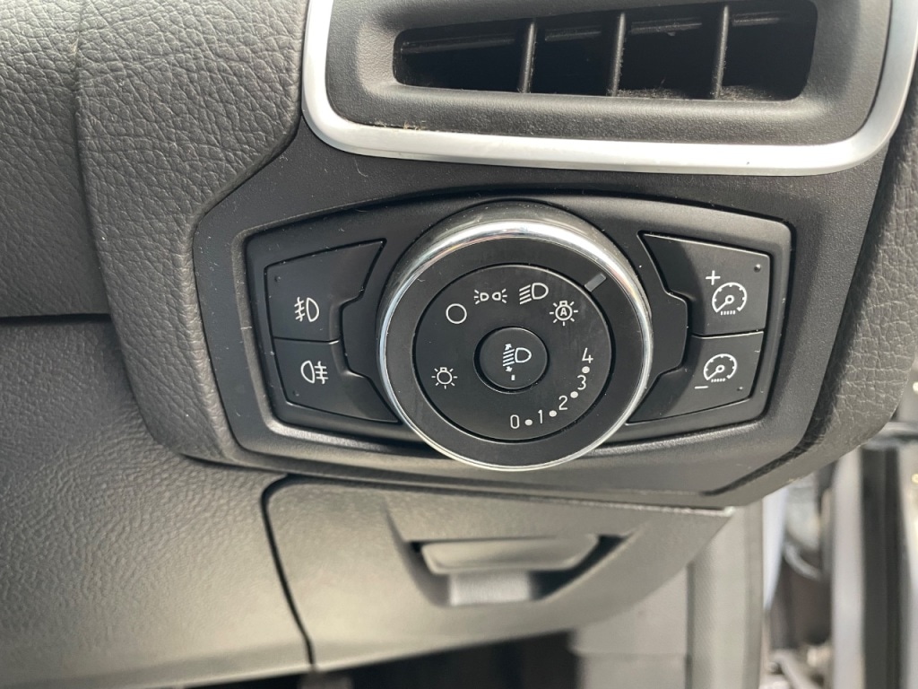 Used Ford Focus 2011 for sale - 76416384: Photo 18