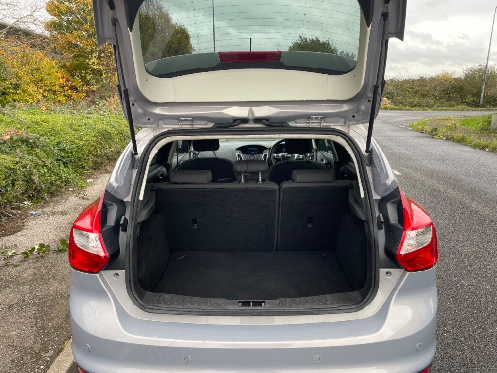 Used Ford Focus 2011 for sale - 76416384: Photo 22