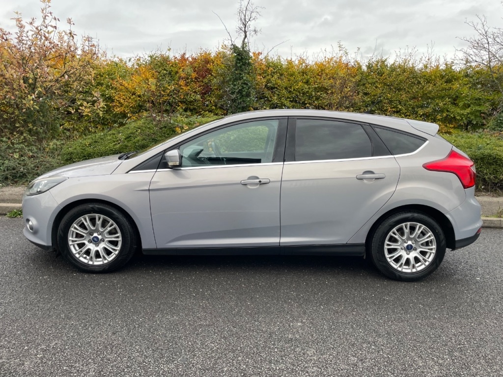 Used Ford Focus 2011 for sale - 76416384: Photo 4