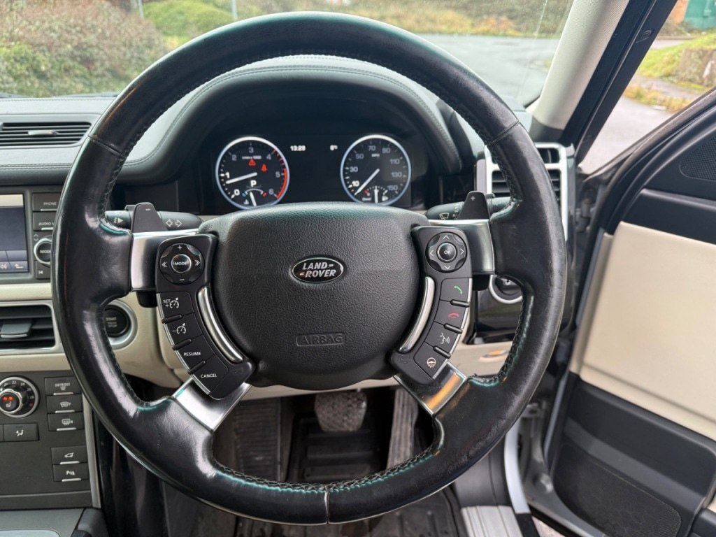 Used Land Rover Range Rover 2010 for sale - 77211660: Photo 10