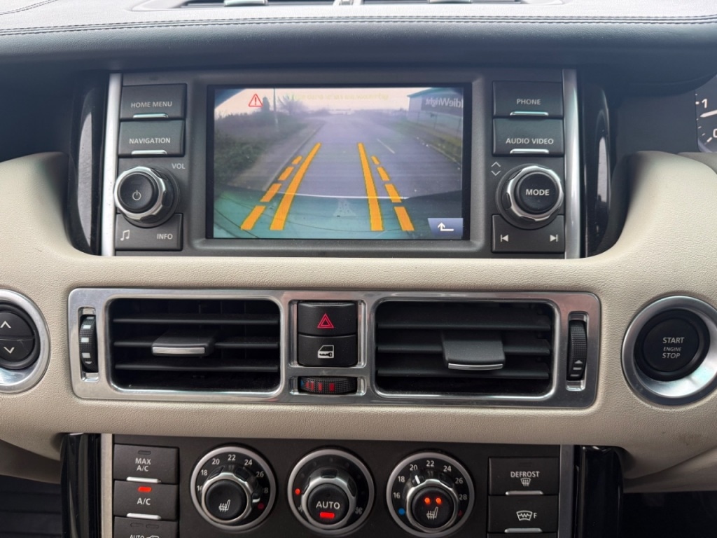 Used Land Rover Range Rover 2010 for sale - 77211660: Photo 12