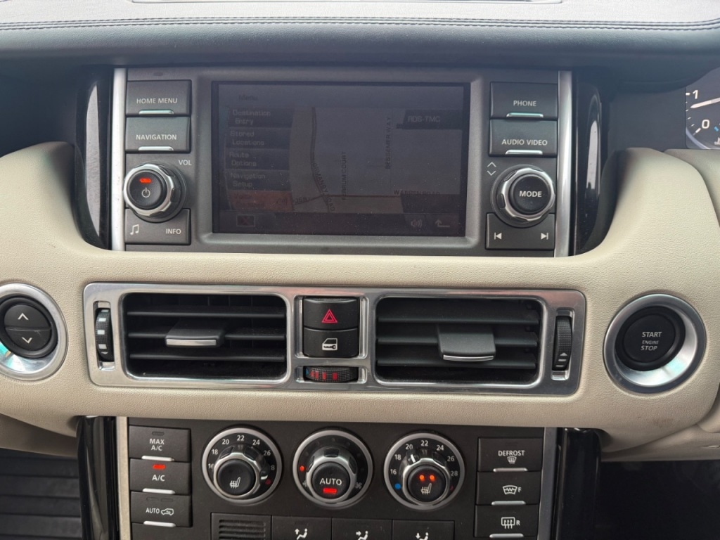 Used Land Rover Range Rover 2010 for sale - 77211660: Photo 14