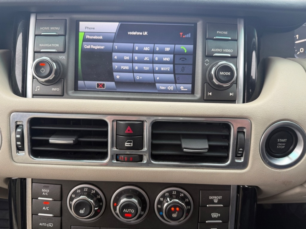 Used Land Rover Range Rover 2010 for sale - 77211660: Photo 15