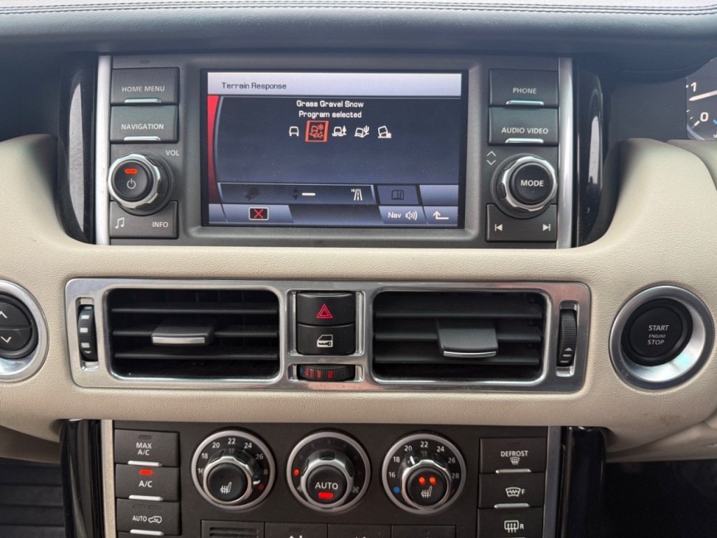 Used Land Rover Range Rover 2010 for sale - 77211660: Photo 17