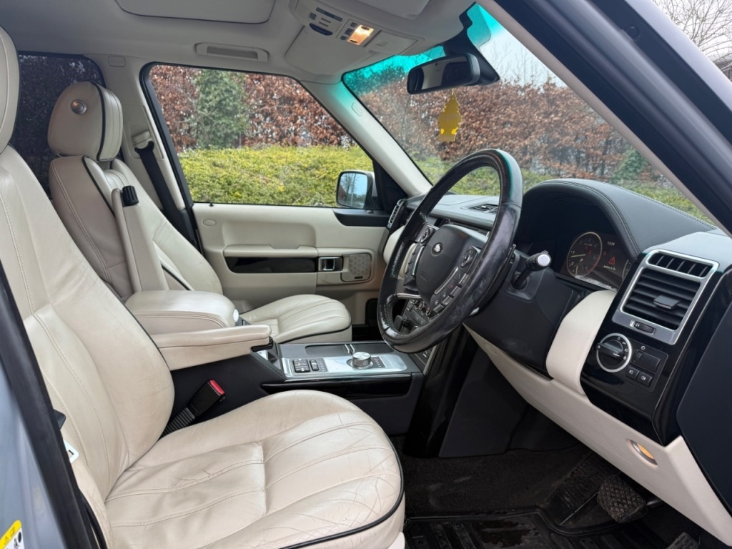 Used Land Rover Range Rover 2010 for sale - 77211660: Photo 8