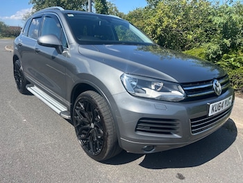 Used Volkswagen Touareg 2014 for sale - 75537634: Photo