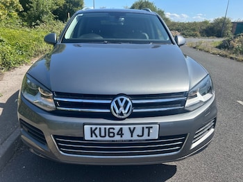 Used Volkswagen Touareg 2014 for sale - 75537634: Photo