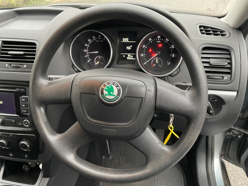 Used Skoda Yeti 2010 for sale - 76490473: Photo 10