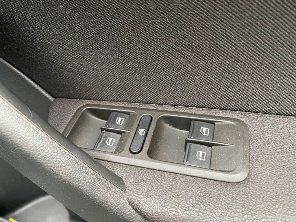 Used Skoda Yeti 2010 for sale - 76490473: Photo 11