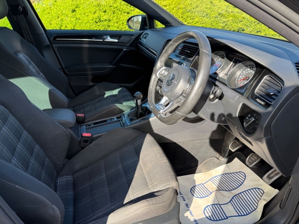 Used Volkswagen Golf 2016 for sale - 78029700: Photo 9