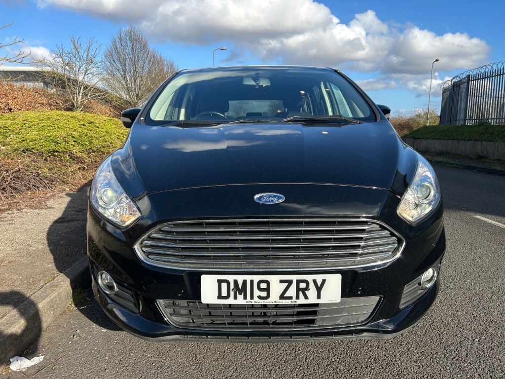 Used Ford S-Max 2019 for sale - 77620811: Photo 2
