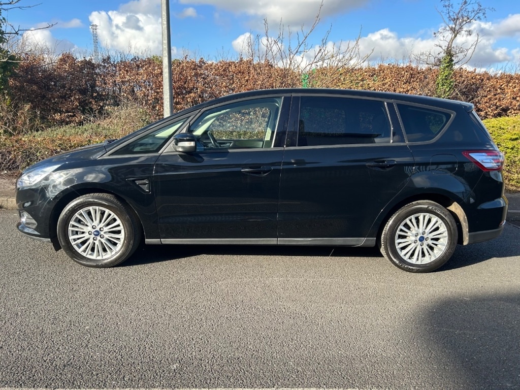 Used Ford S-Max 2019 for sale - 77620811: Photo 4