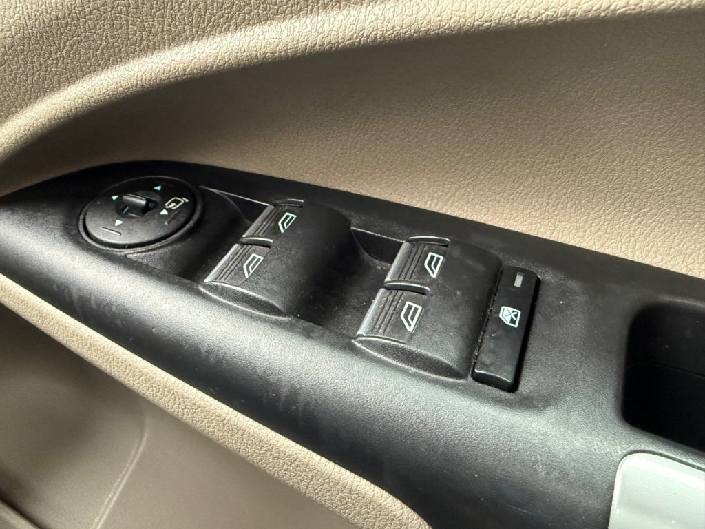 Used Ford Tourneo Connect 2016 for sale - 77641918: Photo 16