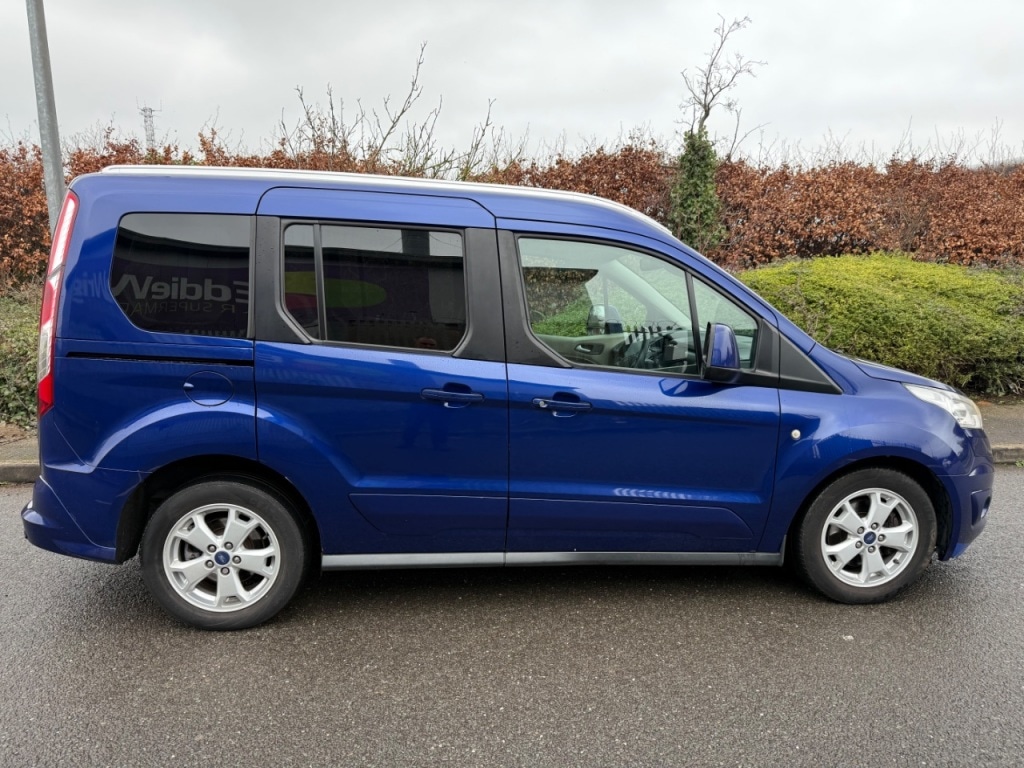 Used Ford Tourneo Connect 2016 for sale - 77641918: Photo 4