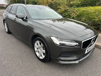 2019 - 2.0 D4 Momentum 5dr Geartronic