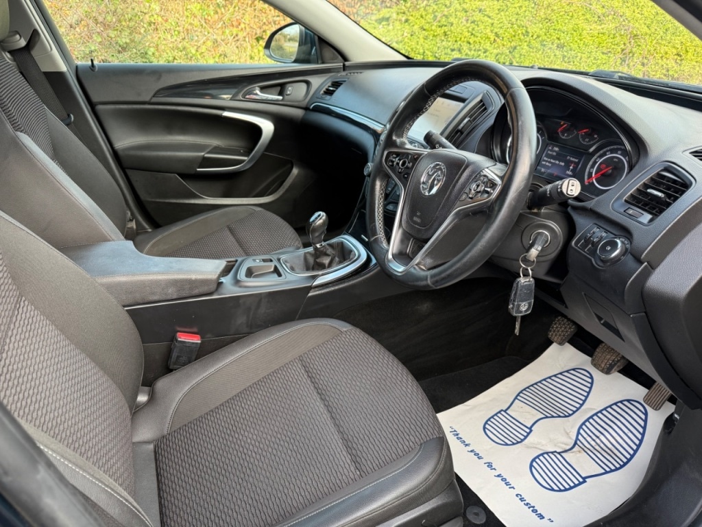 Used Vauxhall Insignia 2017 for sale - 77654155: Photo 9