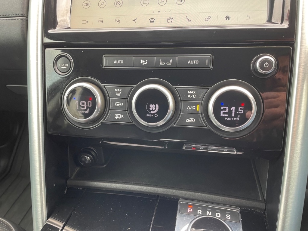 Used Land Rover Discovery 2018 for sale - 75997835: Photo 17